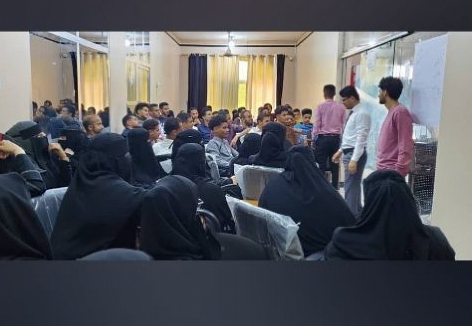 من قاعات المحاضرات في دبلوم التغذية العلاجية